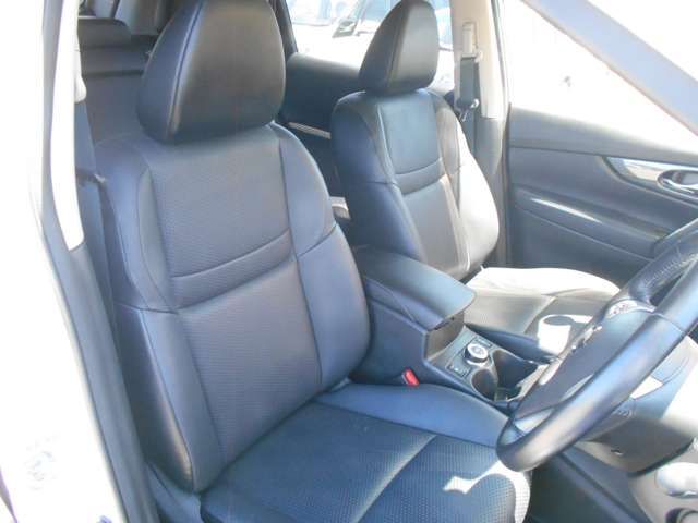 Nissan X-TRAIL 2015-11 6572-8