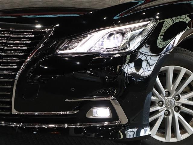 Toyota CROWN SEDAN 2016-09 191373-8