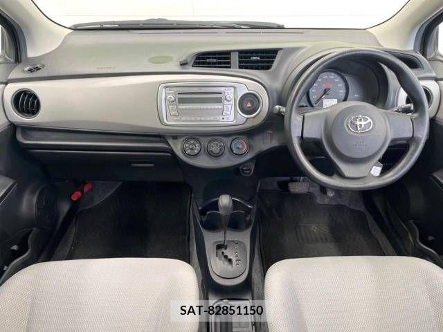 Toyota VITZ 2011-08 308722-1