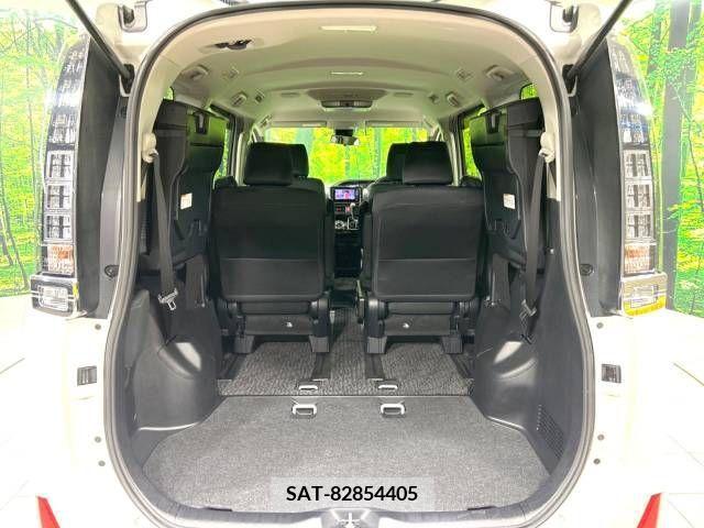 Toyota VOXY 2016-12 289096-11