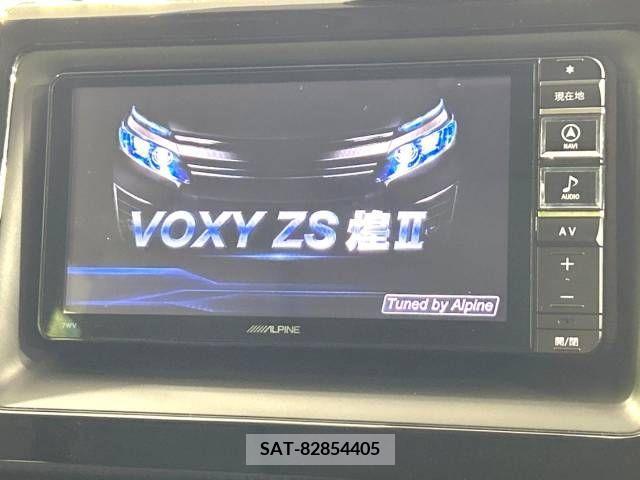 Toyota VOXY 2016-12 289096-5