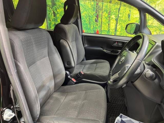 Toyota NOAH 2017-12 195040-8