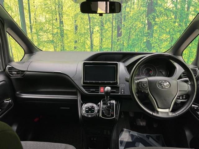 Toyota NOAH 2017-12 195040-1