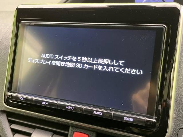 Toyota NOAH 2017-12 195040-4