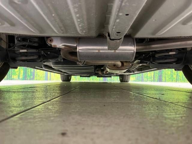 Toyota NOAH 2017-12 195040-19