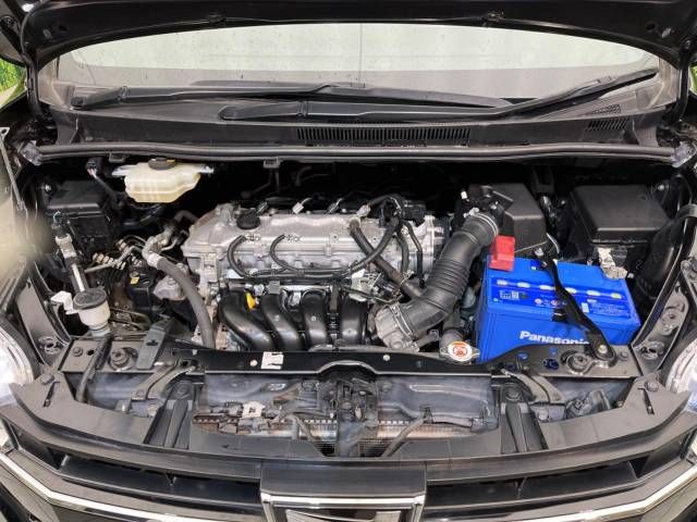 Toyota NOAH 2017-12 195040-18