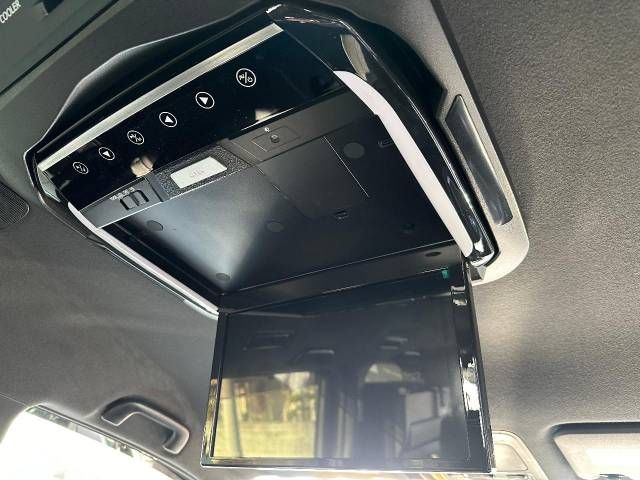 Toyota NOAH 2017-12 195040-2