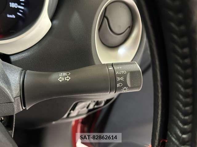 Nissan JUKE 2010-06 320451-13