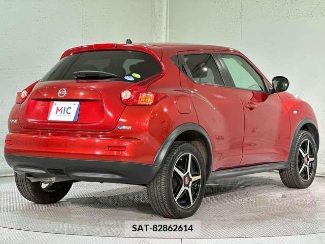Nissan JUKE 2010-06 320451-6