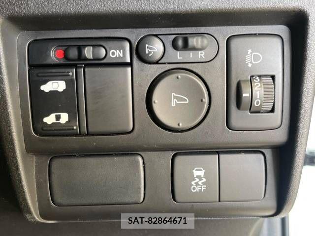Honda FREED SPIKE 2012-04 302844-2