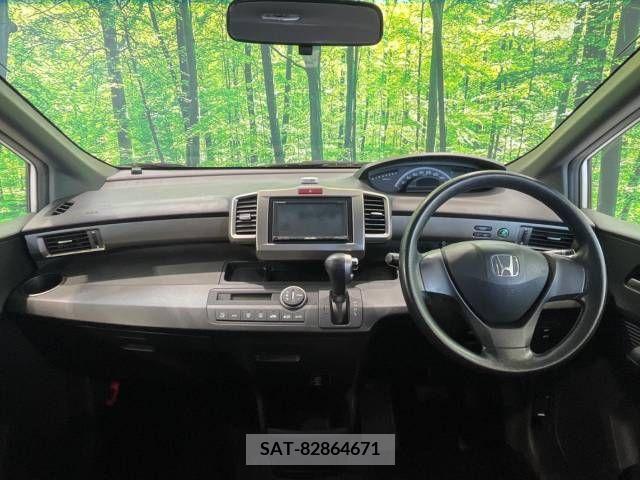 Honda FREED SPIKE 2012-04 302844-1