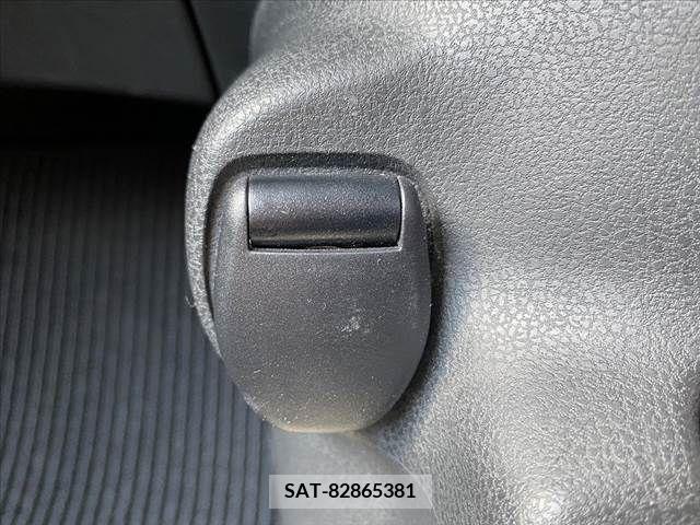 Nissan NOTE 2019-01 231055-27