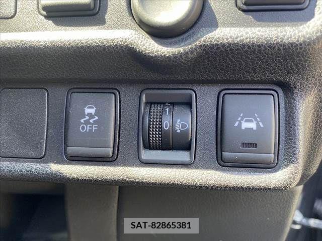 Nissan NOTE 2019-01 231055-24