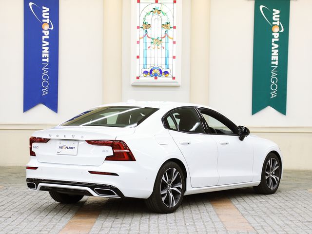Volvo S60 2021-09 4223-2