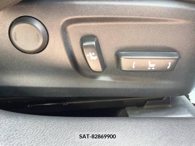 Lexus IS 2017-02 388295-7