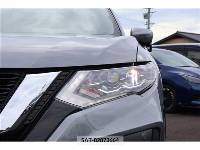 Nissan X-TRAIL 2017-08 331224-26