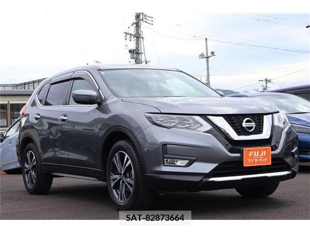 Nissan X-TRAIL 2017-08 331224-2