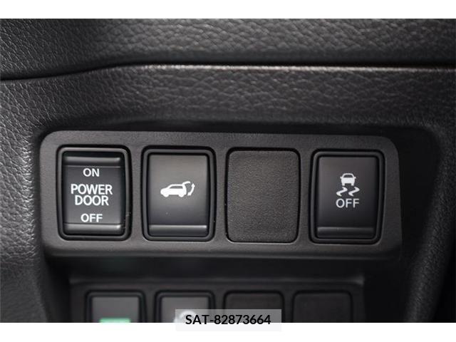 Nissan X-TRAIL 2017-08 331224-9