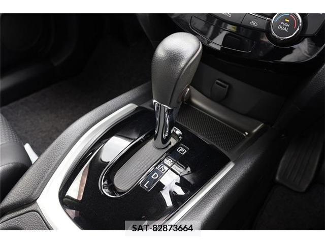 Nissan X-TRAIL 2017-08 331224-7