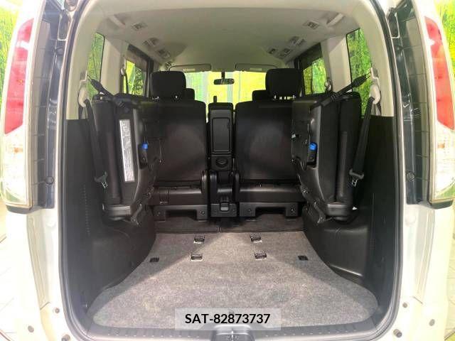 Nissan SERENA 2011-06 324883-10