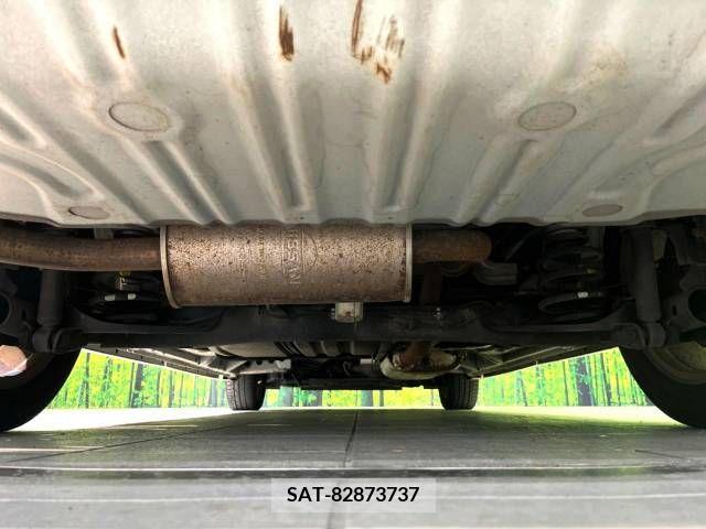 Nissan SERENA 2011-06 324883-18