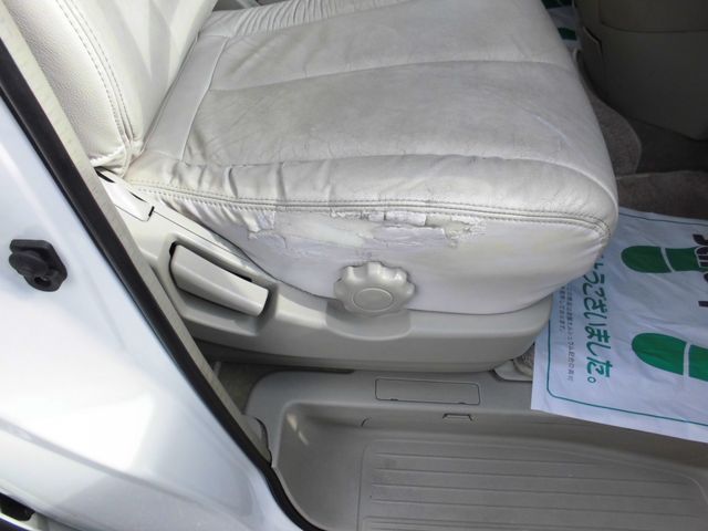 Nissan ELGRAND 2002-11 13938-23