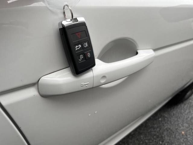 ROVER DISCOVERY 2020-06 188903-6