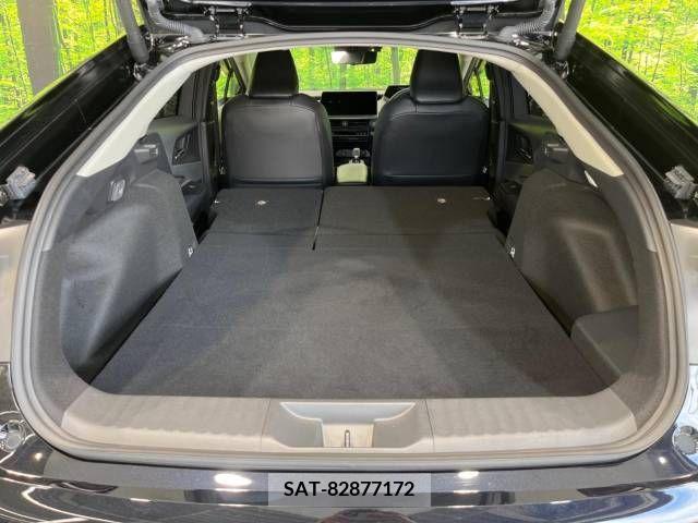 Toyota PRIUS 2023-04 393308-10