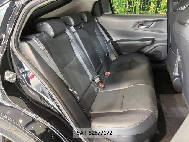 Toyota PRIUS 2023-04 393308-9