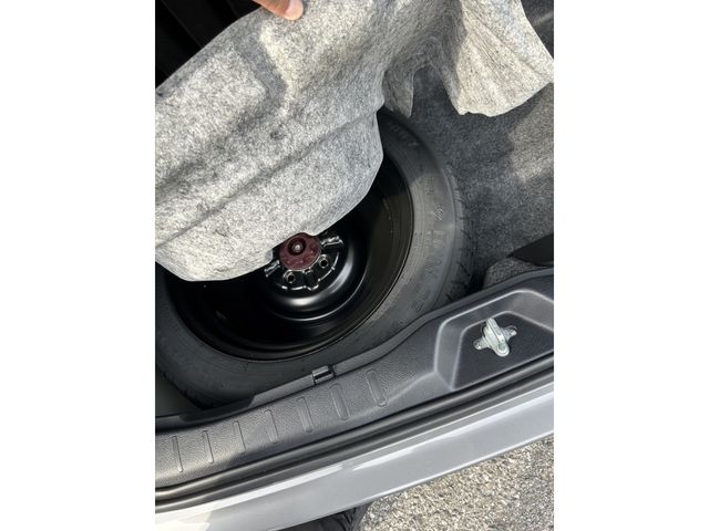 Toyota VOXY 2017-02 2379-12
