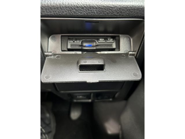 Toyota VOXY 2017-02 2379-21