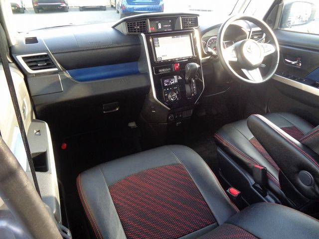 Toyota TANK 2018-04 9831-10