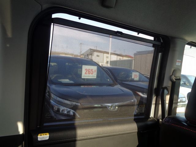 Toyota TANK 2018-04 9831-24