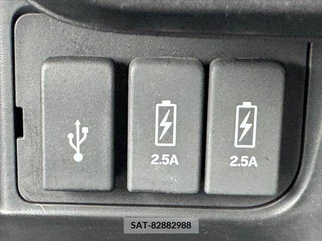 Honda N BOX CUSTOM 2017-11 392691-26