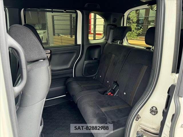 Honda N BOX CUSTOM 2017-11 392691-17