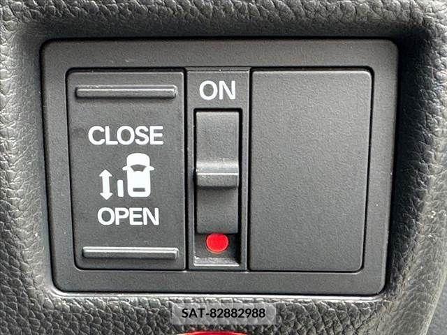 Honda N BOX CUSTOM 2017-11 392691-29