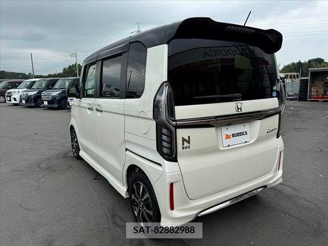 Honda N BOX CUSTOM 2017-11 392691-12