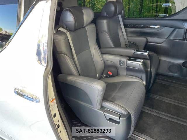 Toyota ALPHARD 2022-03 343982-12