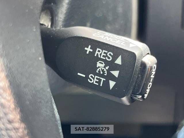 Toyota VELLFIRE 2017-02 369715-5