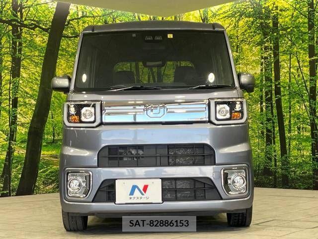 Daihatsu WAKE 2018-01 371102-14
