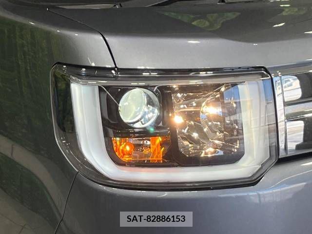 Daihatsu WAKE 2018-01 371102-12
