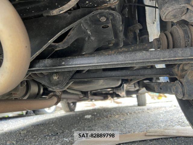 Subaru R2 2006-05 200288-9