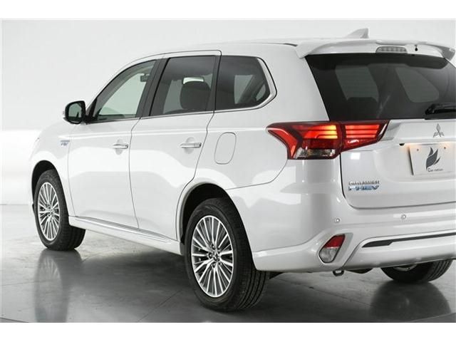 Mitsubishi OUTLANDER PHEV 2019-09 193761-6