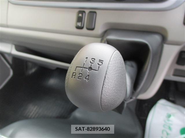 Mitsubishi CANTER 2023-11 206810-11