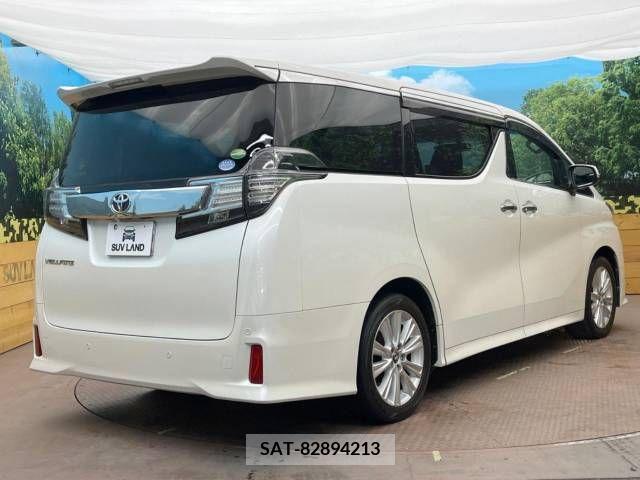 Toyota VELLFIRE 2016-11 211842-17