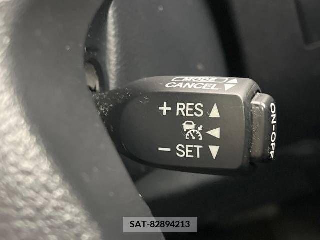 Toyota VELLFIRE 2016-11 211842-6