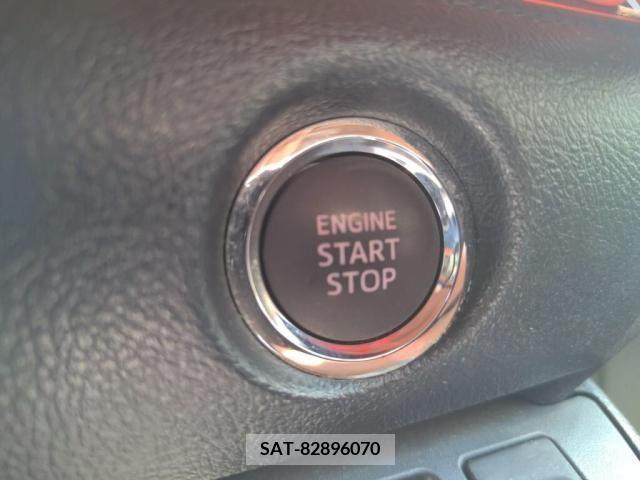 Toyota SIENTA 2015-10 352159-18