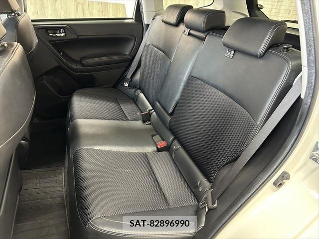 Subaru FORESTER 2015-11 381664-22