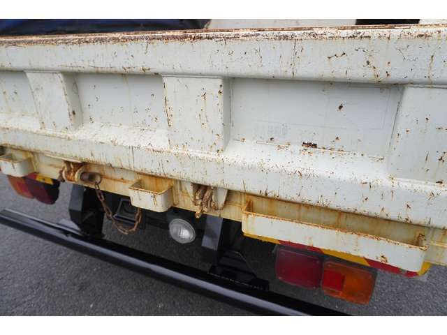 Hino RANGER 2012-11 185931-19
