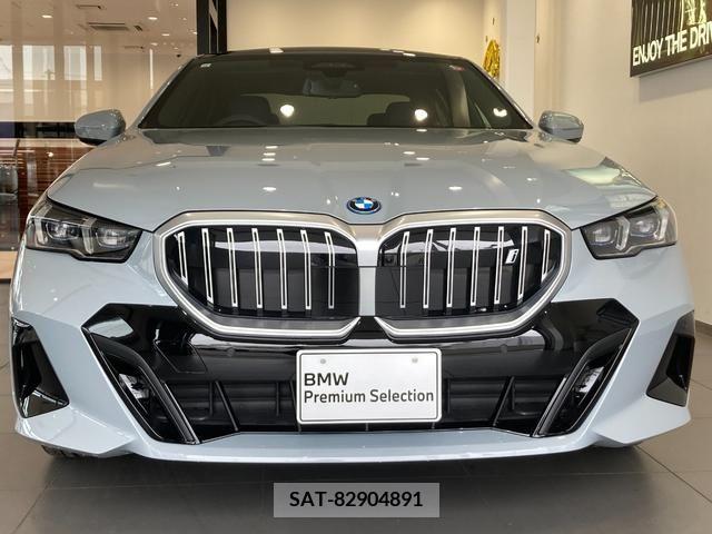 Bmw i5 2023-10 222437-3